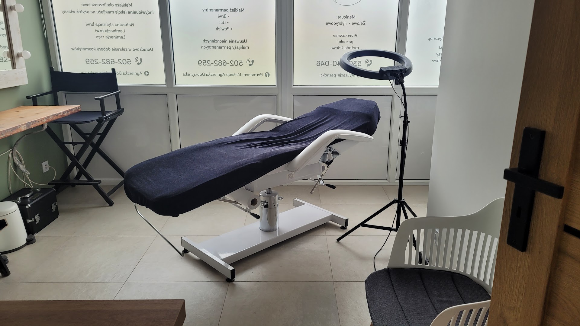 Usługi Kosmetyczne Beauty House - makijaż permanentny, masaż kobido Chocianów · Zdjęcia 1